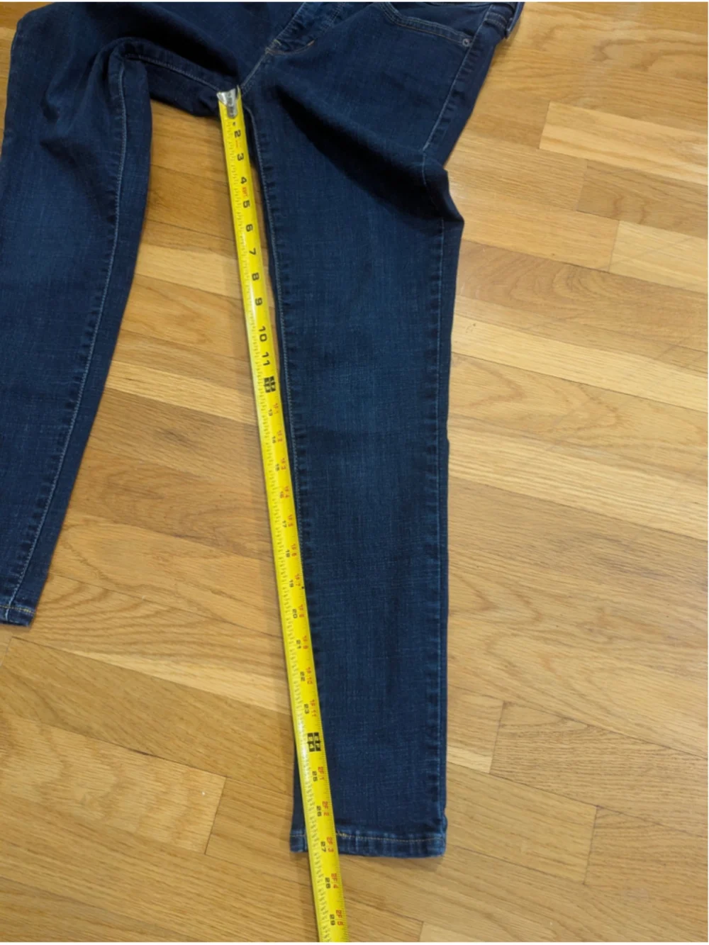 Levi's 311 Shaping Skinny Jeans Size 26